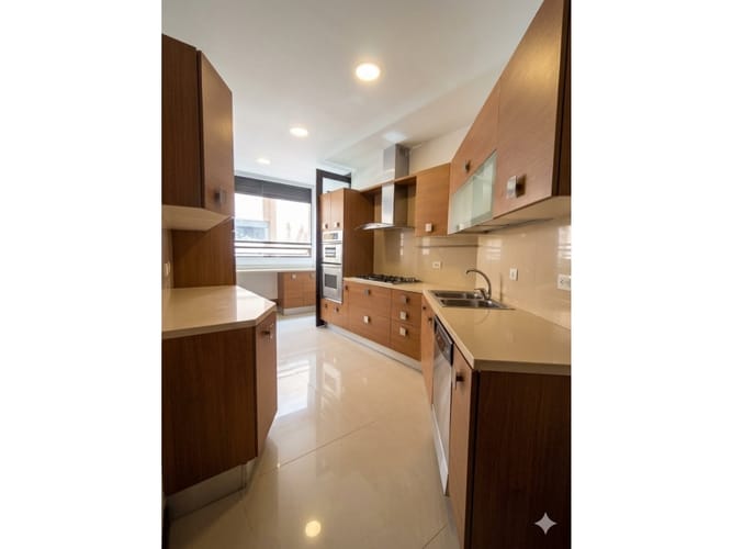 Apartaestudio en venta en La Cabrera, Bogotá, 260 m² · foto 9 de 18