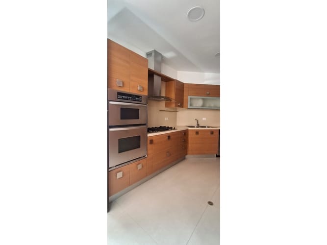 Apartaestudio en venta en La Cabrera, Bogotá, 260 m² · foto 11 de 18