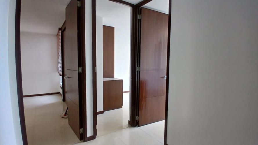 Apartamento de 3 alcobas en arriendo en Ciudad Del Río, Medellín, 90 m² · foto 8 de 15