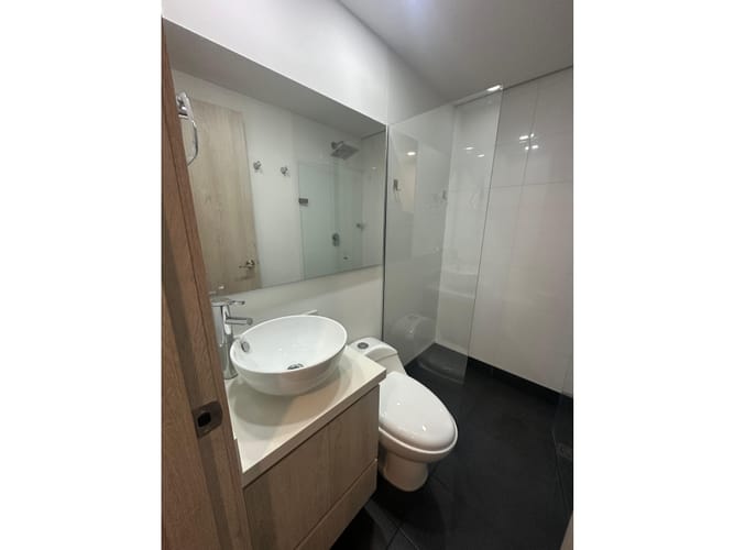 Apartamento de 3 alcobas en arriendo en El Carmelo Ii, Sabaneta, 86 m² · foto 22 de 24