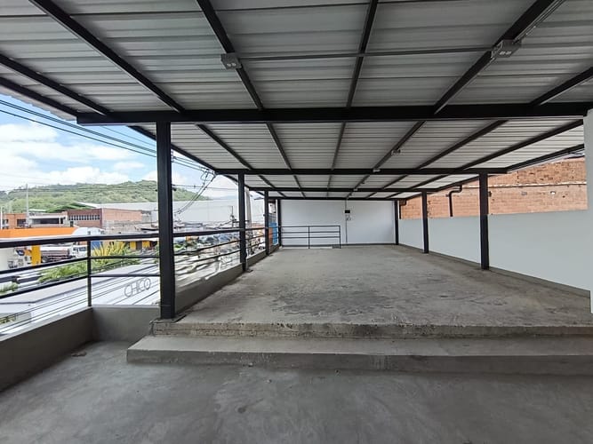 Local en arriendo en Caribe, Medellín, 110 m² · foto 11 de 16