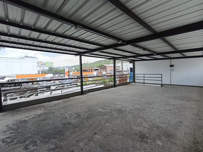 Local en arriendo en Caribe, Medellín, 110 m² · foto 13 de 16