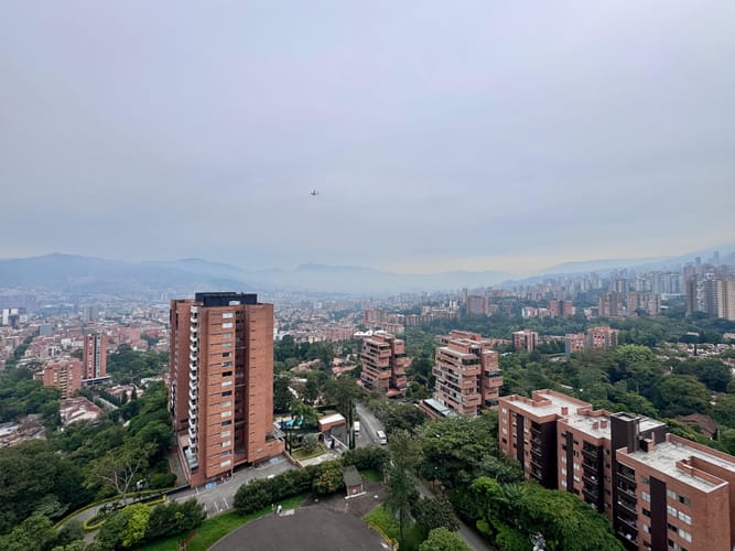 Apartamento de 3 alcobas en arriendo en Loma Del Escobero, Envigado, 115 m² · foto 18 de 18
