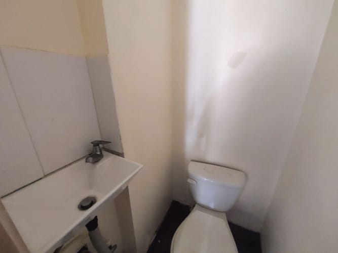 Local en arriendo en El Poblado, Medellín, 82 m² · foto 4 de 9