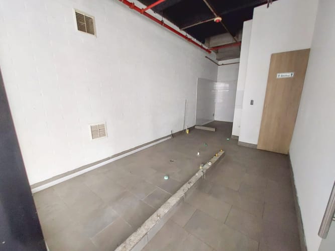 Local en arriendo en El Poblado, Medellín, 82 m² · foto 9 de 9