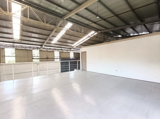 Bodega en arriendo en Poblado Del Sur, La Estrella, 710 m² · foto 4 de 20