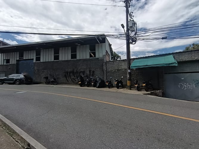 Bodega en arriendo en Poblado Del Sur, La Estrella, 710 m² · foto 6 de 20