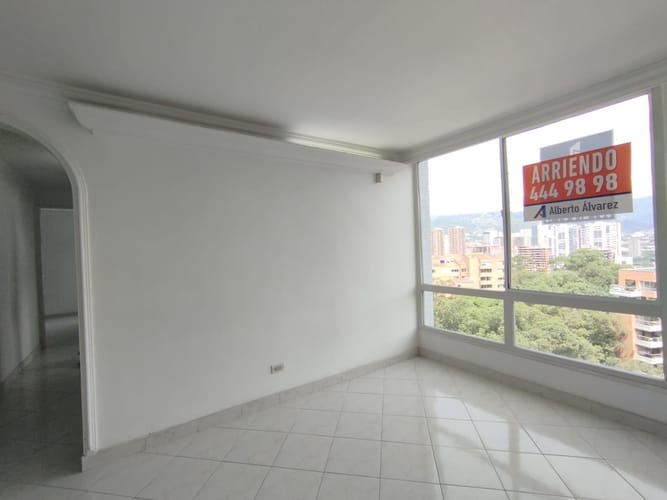 Apartamento de 3 alcobas en arriendo en El Poblado, Medellín, 62 m² · foto 15 de 20