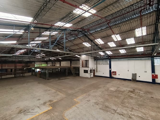 Bodega en arriendo en La Tablaza, La Estrella · foto 12 de 20