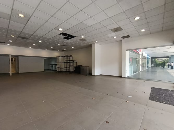 Local en arriendo en Laureles, Medellín, 175 m² · foto 5 de 20