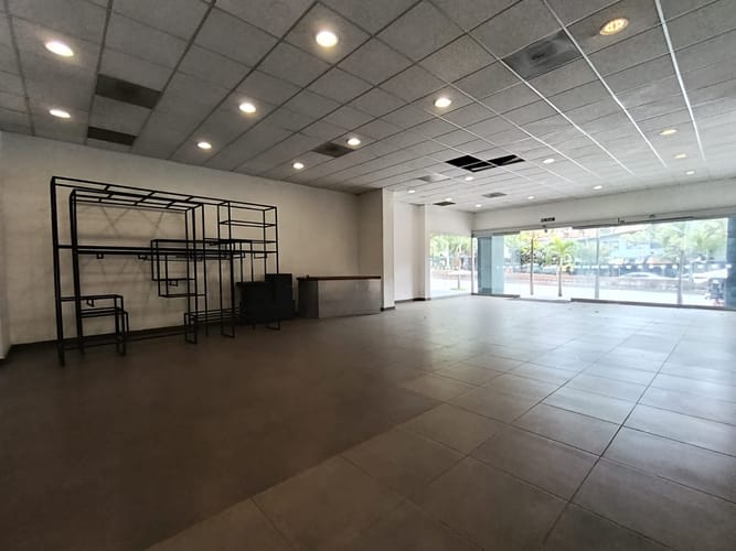 Local en arriendo en Laureles, Medellín, 175 m² · foto 8 de 20
