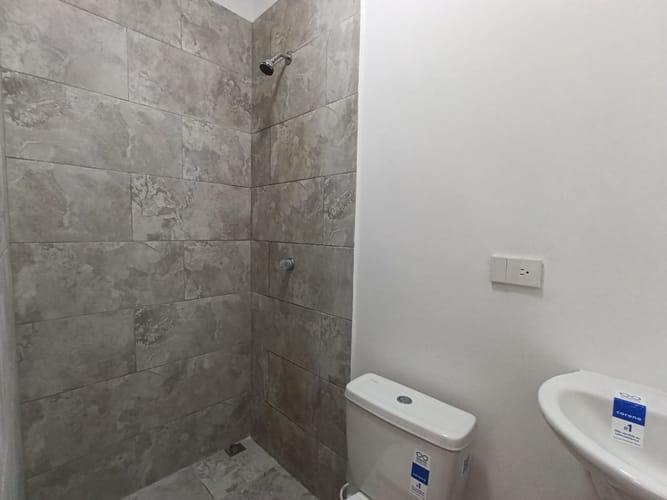 Local en arriendo en Laureles, Medellín, 60 m² · foto 16 de 20