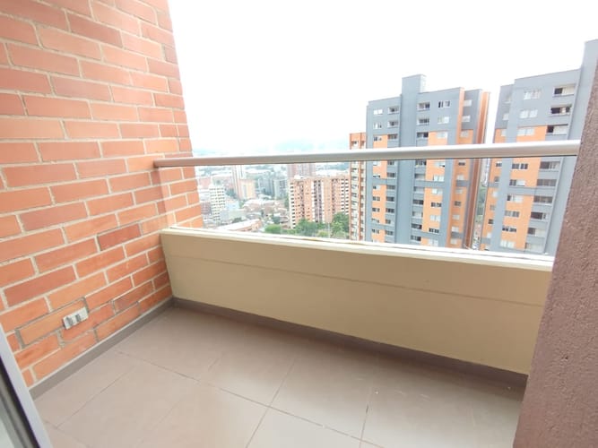Apartamento de 2 alcobas en arriendo en Las Lomitas, Sabaneta, 78 m² · foto 9 de 20
