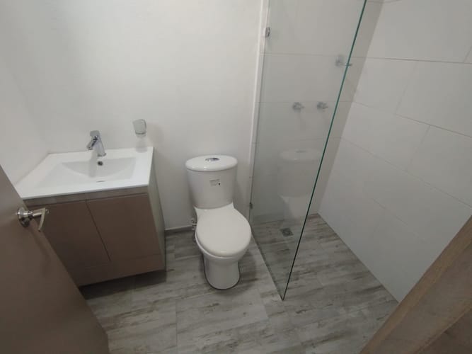 Apartamento de 3 alcobas en arriendo en Belén, Medellín, 93 m² · foto 5 de 18