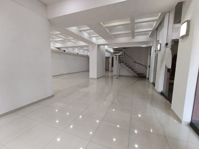 Local en arriendo en El Poblado, Medellín, 260 m² · foto 4 de 20