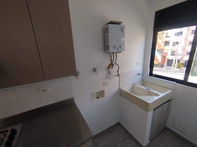 Apartamento de 3 alcobas en arriendo en Belén, Medellín, 93 m² · foto 6 de 18