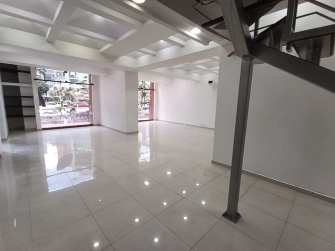 Local en arriendo en El Poblado, Medellín, 260 m² · foto 10 de 20