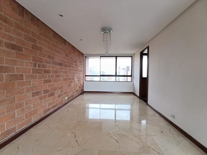 Apartamento de 3 alcobas en arriendo en El Poblado, Medellín, 170 m² · foto 5 de 20