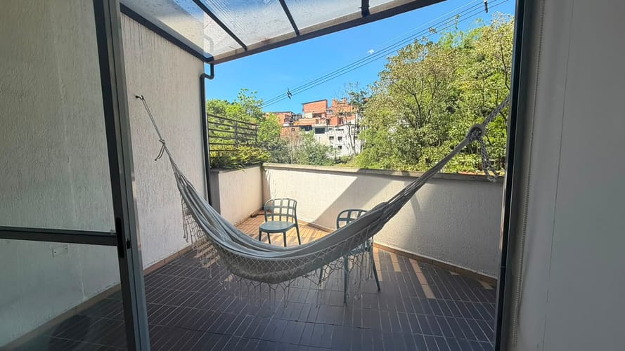 Apartaestudio en arriendo en Belén, Medellín, 68 m² · foto 8 de 19
