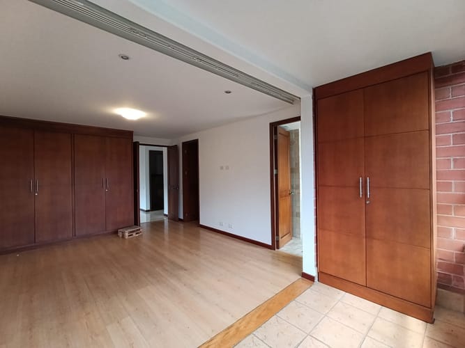 Apartamento de 3 alcobas en arriendo en El Poblado, Medellín, 170 m² · foto 18 de 20