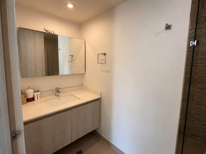 Apartaestudio en arriendo en Belén, Medellín, 68 m² · foto 11 de 19