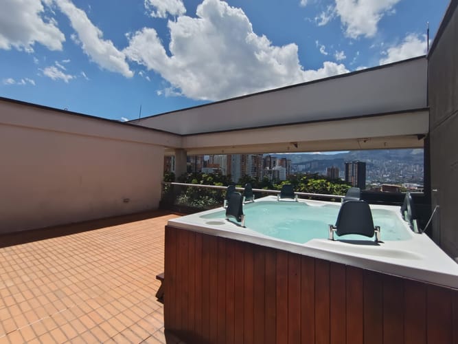 Apartaestudio en arriendo en Belén, Medellín, 68 m² · foto 14 de 19