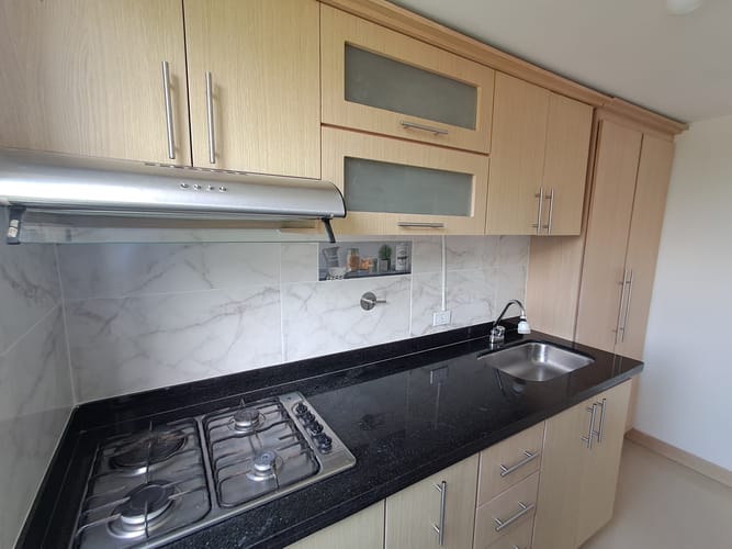 Apartamento de 3 alcobas en arriendo en El Salado, Envigado, 52 m² · foto 7 de 20