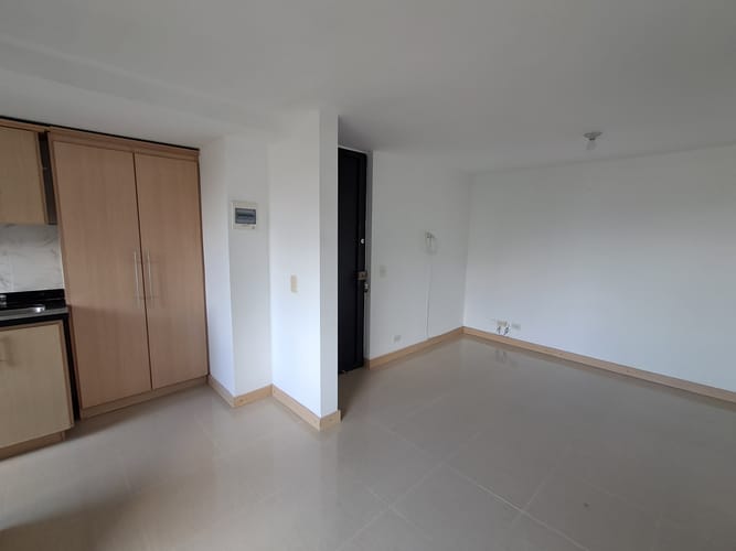 Apartamento de 3 alcobas en arriendo en El Salado, Envigado, 52 m² · foto 11 de 20