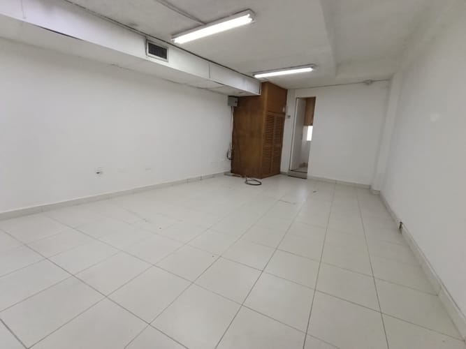 Oficina en arriendo en Cristo Rey, Medellín, 96 m² · foto 6 de 16