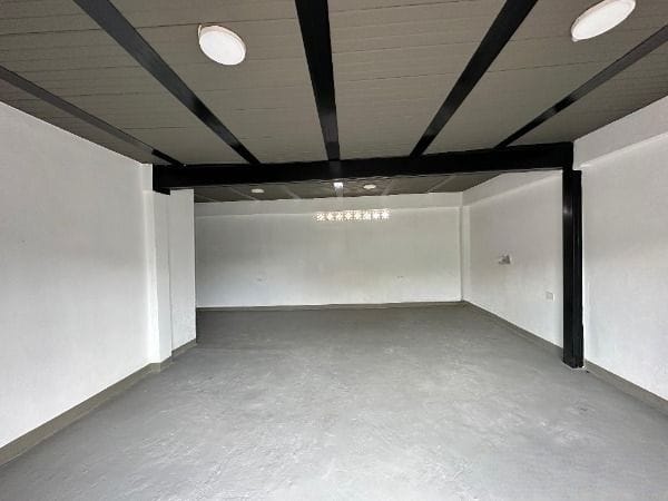 Local en arriendo en Caribe, Medellín, 36 m² · foto 2 de 10