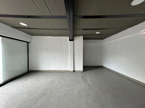 Local en arriendo en Caribe, Medellín, 36 m² · foto 5 de 10
