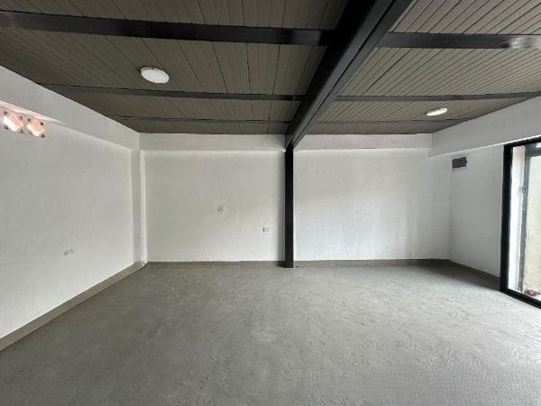Local en arriendo en Caribe, Medellín, 36 m² · foto 8 de 10