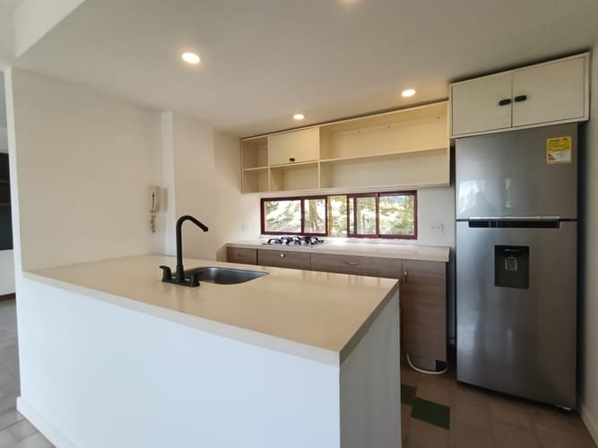 Apartamento de 1 alcoba en arriendo en El Poblado, Medellín, 75 m² · foto 12 de 20