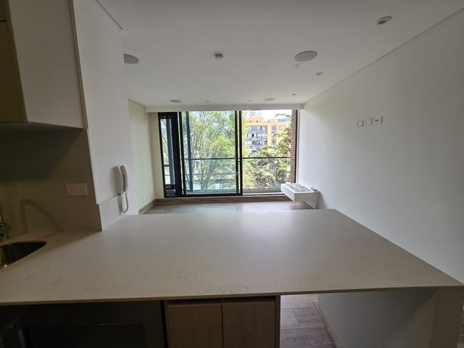Apartamento de 1 alcoba en arriendo en Chicó Navarra, Bogotá, 60 m² · foto 8 de 24