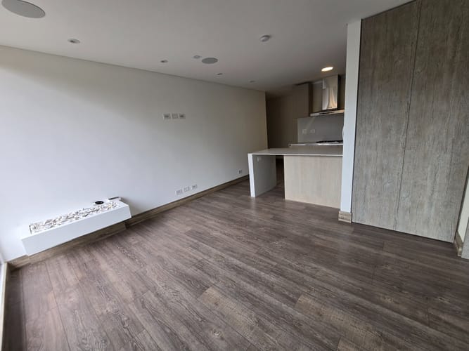 Apartamento de 1 alcoba en arriendo en Chicó Navarra, Bogotá, 60 m² · foto 17 de 24