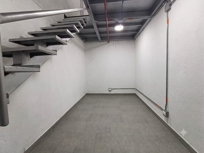 Oficina en arriendo en Loma Del Escobero, Envigado, 28 m² · foto 3 de 13
