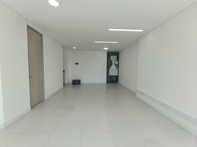 Oficina en arriendo en Playas De Maria, Sabaneta, 37 m² · foto 7 de 11