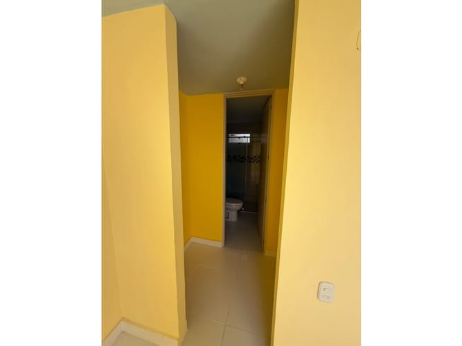 Apartamento de 3 alcobas en arriendo en Guabinas, Yumbo, 53 m² · foto 9 de 11