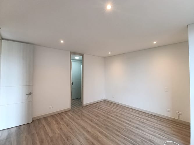 Apartamento de 1 alcoba en arriendo en El Poblado, Medellín, 69 m² · foto 9 de 14