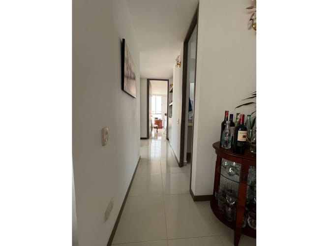 Apartamento de 3 alcobas en venta en Valle Del Lili, Cali, 79 m² · foto 5 de 16