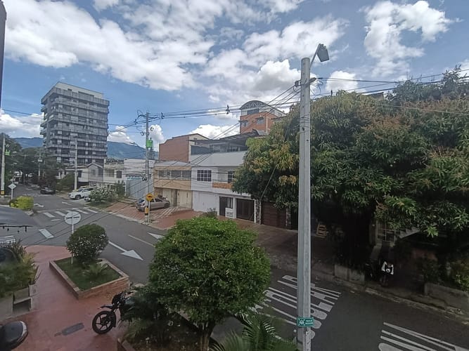 Oficina en arriendo en Laureles, Medellín, 12 m² · foto 4 de 8