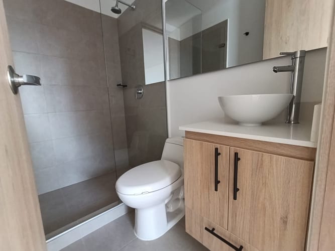 Apartamento de 3 alcobas en arriendo en Rionegro, 75 m² · foto 6 de 16