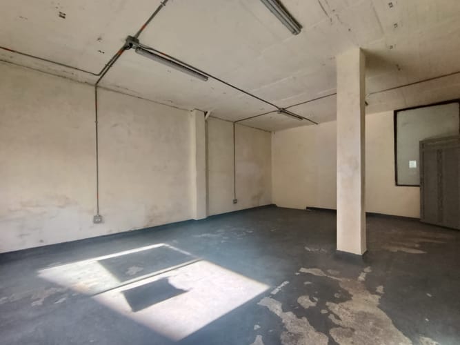 Bodega en arriendo en Trinidad, Medellín, 110 m² · foto 2 de 13