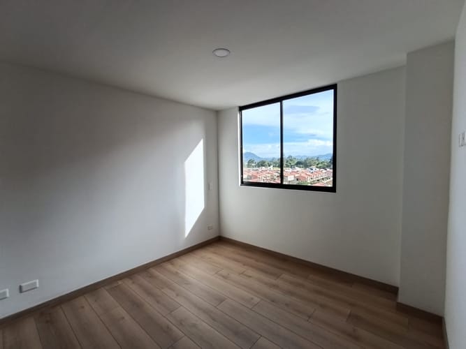 Apartamento de 3 alcobas en arriendo en Rionegro, 75 m² · foto 15 de 16