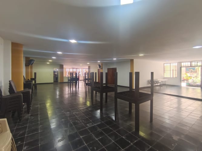 Local en arriendo en Villa Nueva, Medellín, 220 m² · foto 5 de 17
