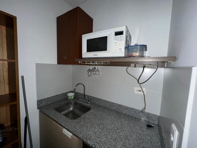Oficina en arriendo en El Poblado, Medellín, 51 m² · foto 10 de 10