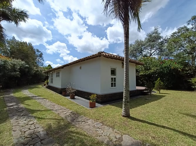 Finca en arriendo en Aeropuerto, Rionegro, 250 m² · foto 2 de 20