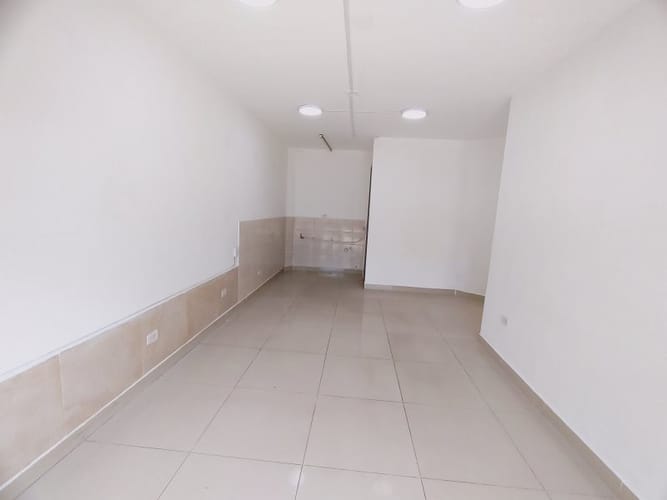 Local en arriendo en Laureles, Medellín, 20 m² · foto 8 de 11