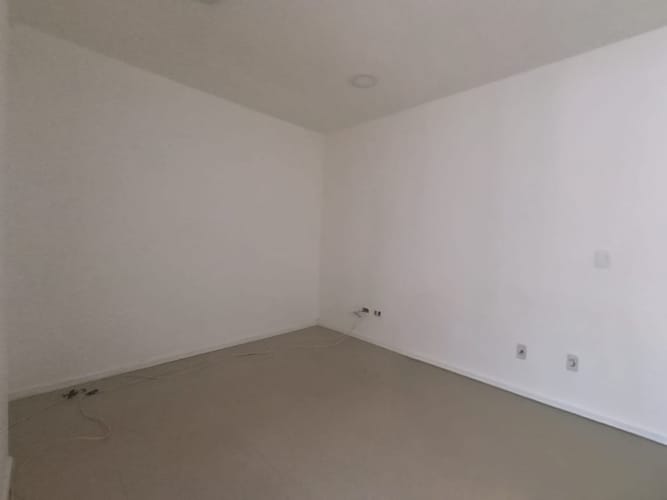 Oficina en arriendo en Laureles, Medellín, 18 m² · foto 2 de 10