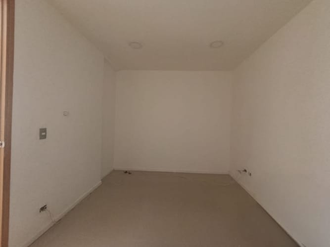 Oficina en arriendo en Laureles, Medellín, 18 m² · foto 5 de 10